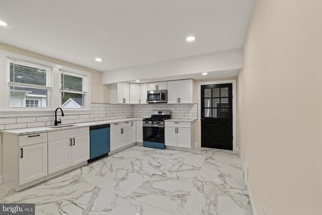 301 UNIVERSITY BLVD, Glassboro, NJ 08028
