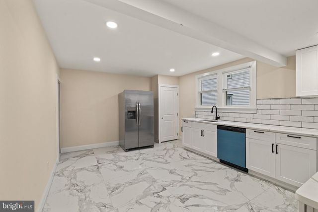 301 UNIVERSITY BLVD, Glassboro, NJ 08028