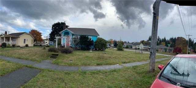 317 S Jones Street, Port Angeles, WA 98362