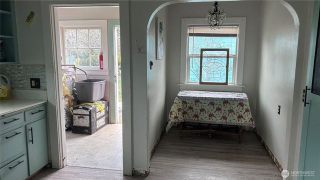 317 S Jones Street, Port Angeles, WA 98362