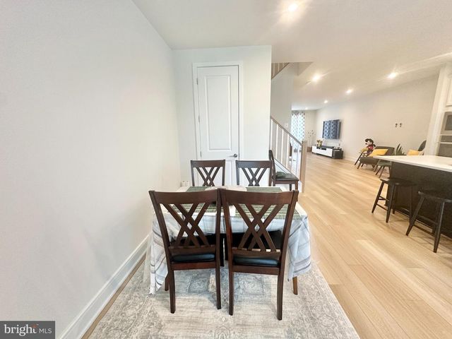42171 SHINING STAR, Brambleton, VA 20148