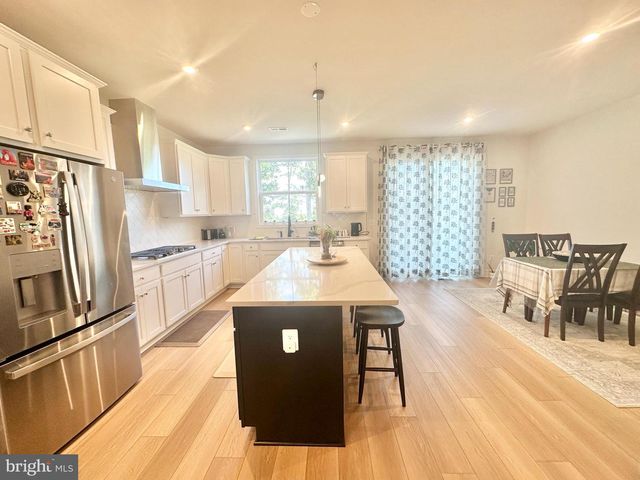 42171 SHINING STAR, Brambleton, VA 20148