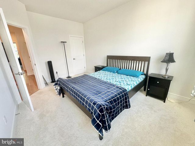 42171 SHINING STAR, Brambleton, VA 20148