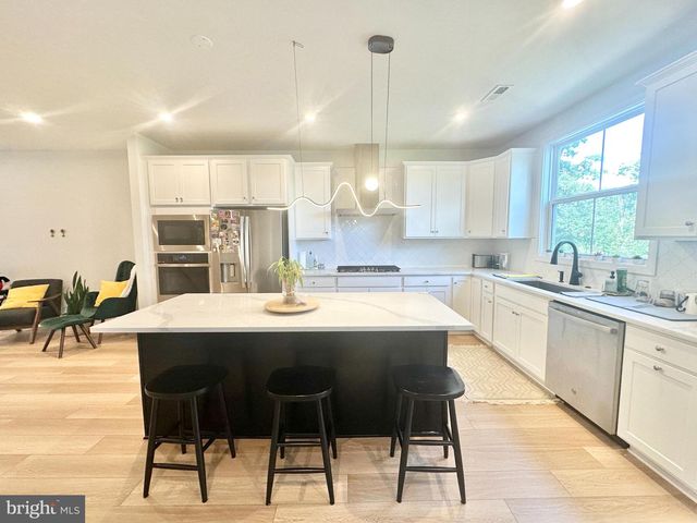 42171 SHINING STAR, Brambleton, VA 20148