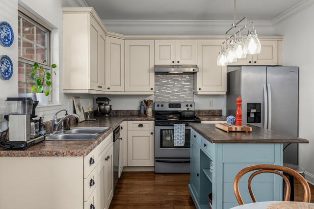 404 Mercomatic Dr Apt 105, Nashville, TN 37209