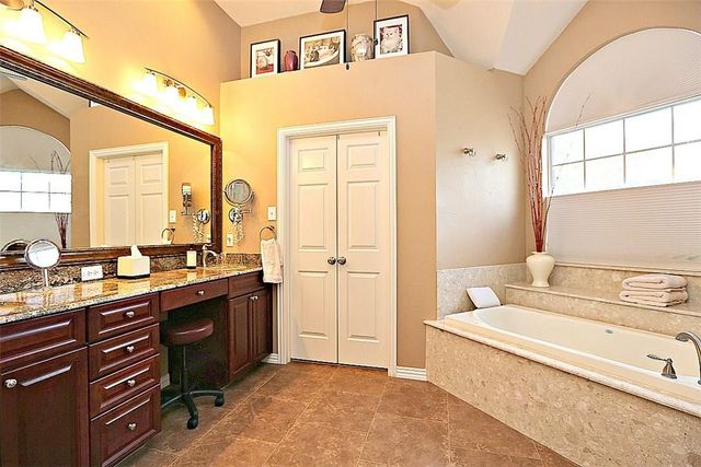 14588 Poe Court, Addison, TX 75001