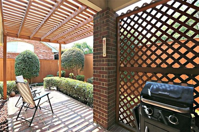 14588 Poe Court, Addison, TX 75001