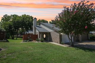 1611 Willow Lane, Euless, TX 76039