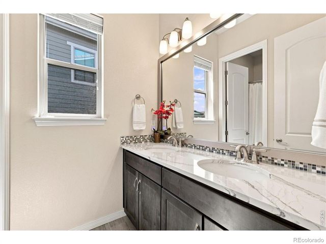 15993 Swan Mountain Drive, Broomfield, CO 80023