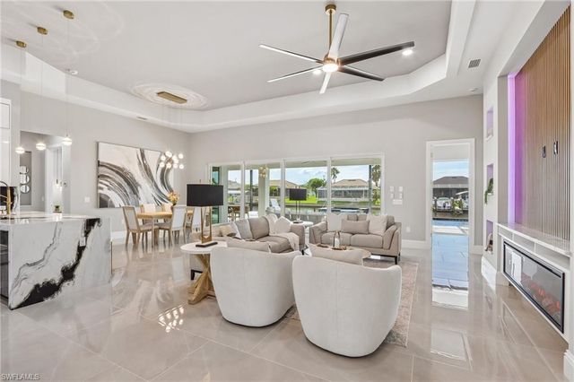 1304 NW 40th PL, Cape Coral, FL 33993