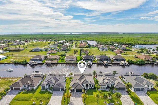 1304 NW 40th PL, Cape Coral, FL 33993