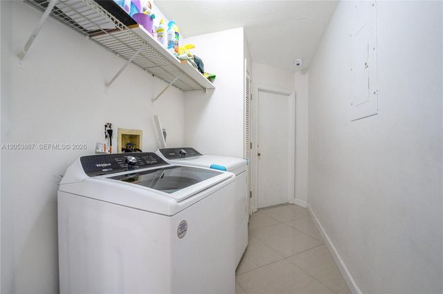 18625 NW 53rd Ave, Miami Gardens, FL 33055