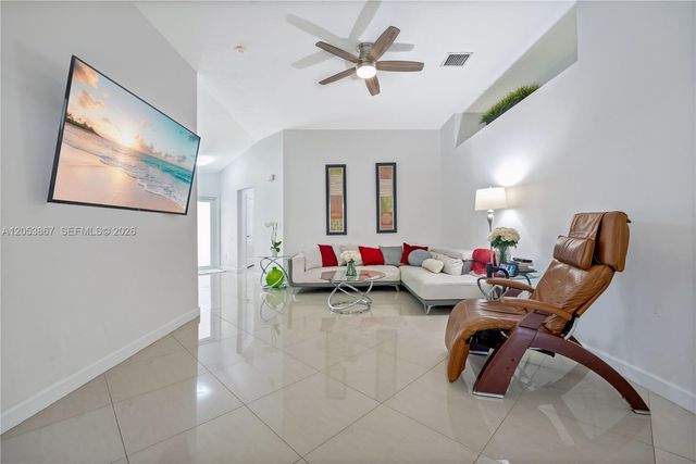 18625 NW 53rd Ave, Miami Gardens, FL 33055