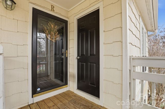 18009 Kings Point Drive R, Cornelius, NC 28031