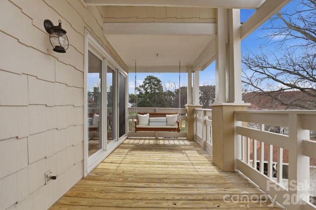 18009 Kings Point Drive R, Cornelius, NC 28031