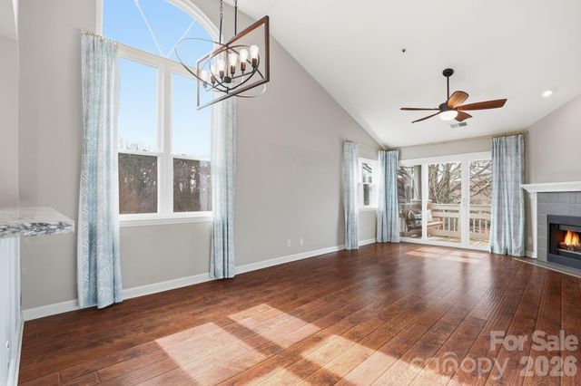 18009 Kings Point Drive R, Cornelius, NC 28031