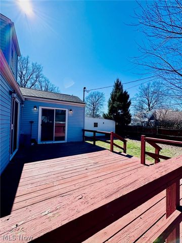 196 S Point Drive, Avon Lake, OH 44012