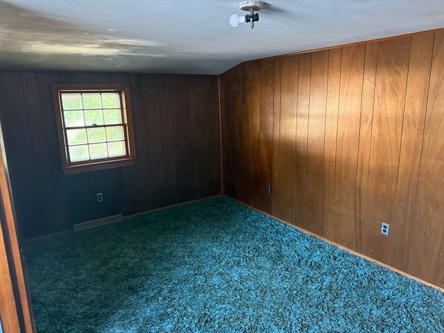 97 Studley Ave, Brockton, MA 02301
