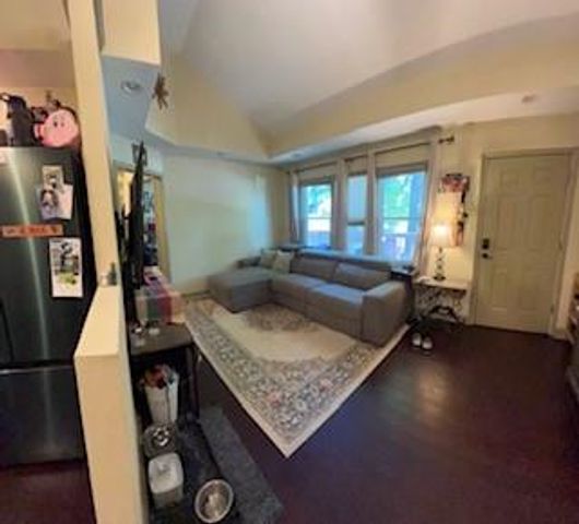 316 NW 82nd Street, Kansas City, MO 64118