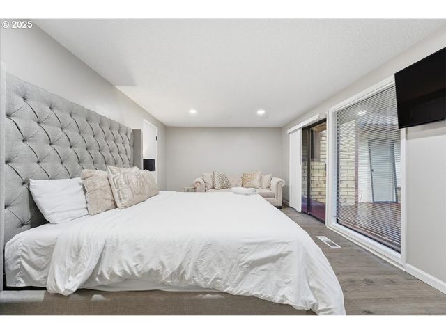 7610 Ne MEADOWS Dr, Vancouver, WA 98662