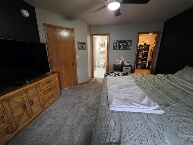 814 Woodbridge Circle, Dilworth, MN 56529