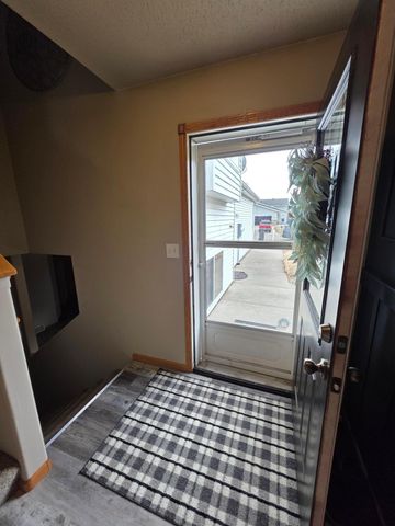 814 Woodbridge Circle, Dilworth, MN 56529