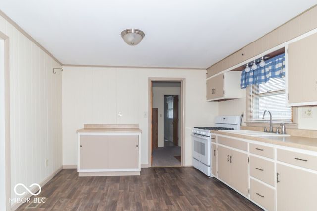 2601 Maple Drive, New Castle, IN 47362