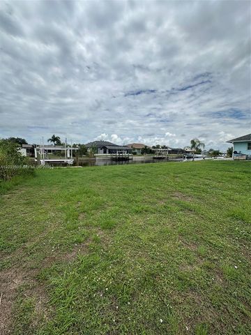3049 Curry Terrace, Port Charlotte, FL 33981