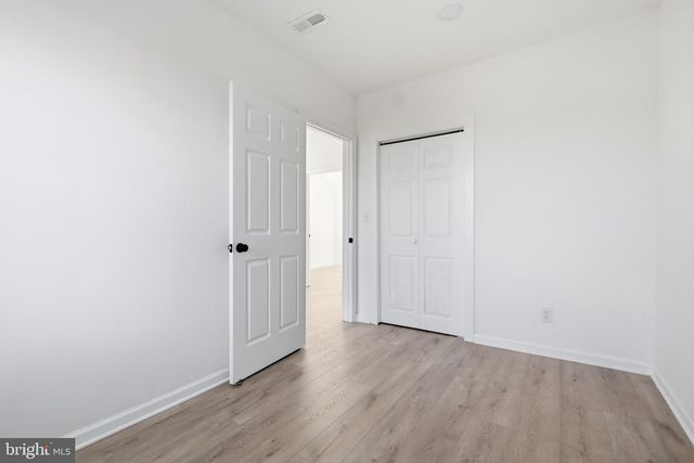 29 CHESTNUT ST, Marcus Hook, PA 19061