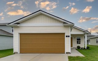 96 Stonehenge Circle, Manchester, TN 37355