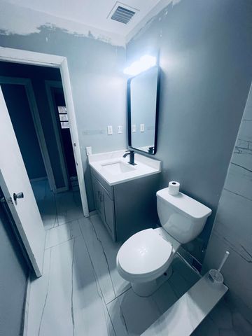 938 Sarazen Drive, West Palm Beach, FL 33413