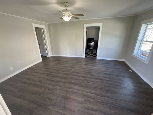 1015 W College St, Murfreesboro, TN 37129