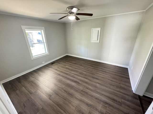 1015 W College St, Murfreesboro, TN 37129