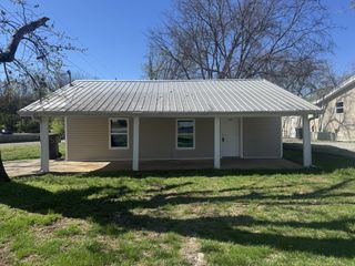 1015 W College St, Murfreesboro, TN 37129