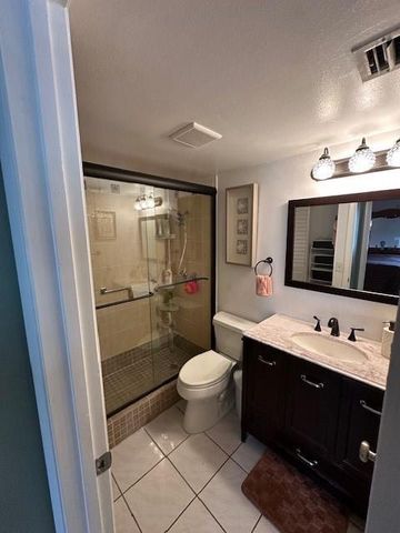 325 Knotty Pine Circle A-1, Greenacres, FL 33463