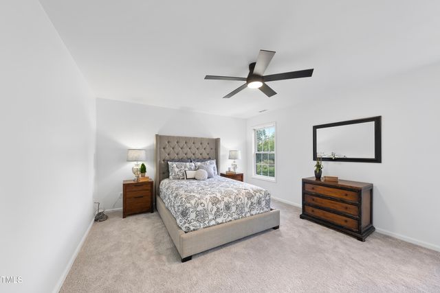 300 New Parkside Drive, Chapel Hill, NC 27516