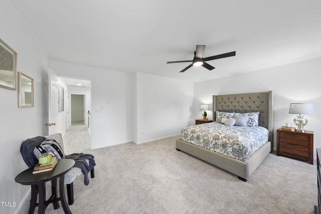 300 New Parkside Drive, Chapel Hill, NC 27516