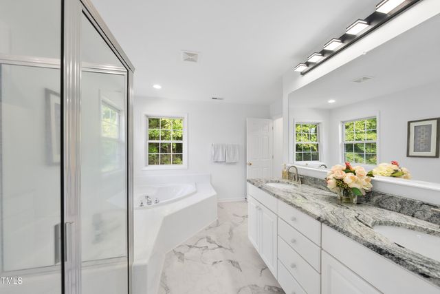 300 New Parkside Drive, Chapel Hill, NC 27516