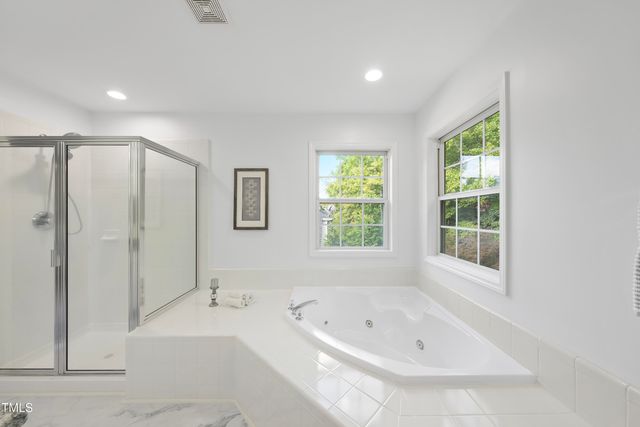 300 New Parkside Drive, Chapel Hill, NC 27516