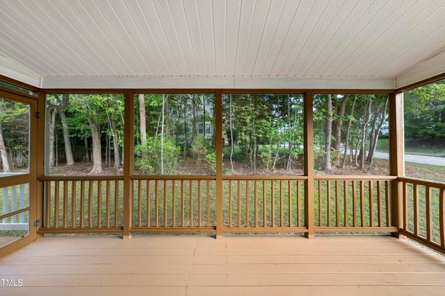 300 New Parkside Drive, Chapel Hill, NC 27516