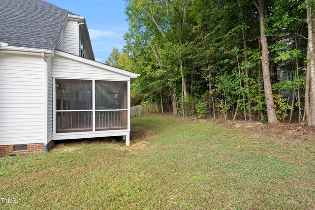 300 New Parkside Drive, Chapel Hill, NC 27516