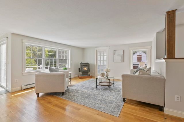 333 Main Street, Plaistow, NH 03865