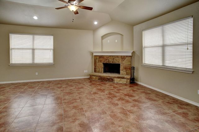 179 Keanahalululu LN, Bastrop, TX 78602