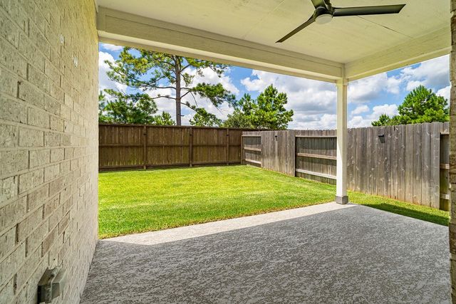 14368 Cedar Shadow Drive, Conroe, TX 77302