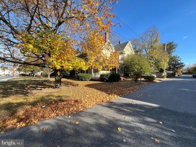 219 S MAIN ST, Hurlock, MD 21643