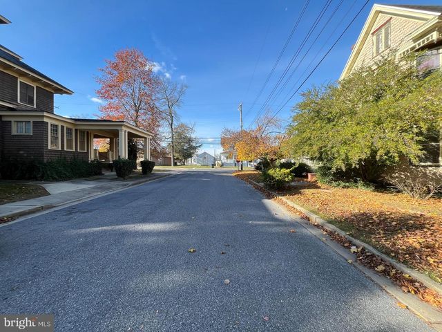 219 S MAIN ST, Hurlock, MD 21643