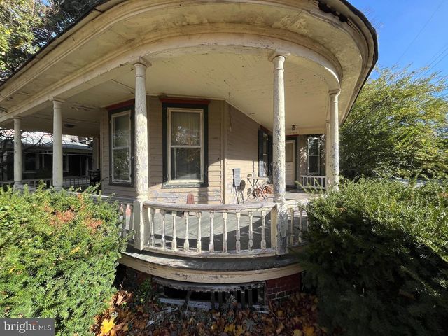 219 S MAIN ST, Hurlock, MD 21643