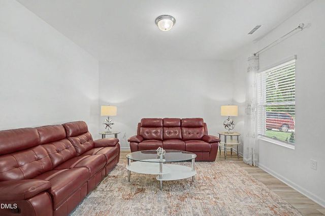 3804 Tritonville Way, Raleigh, NC 27616