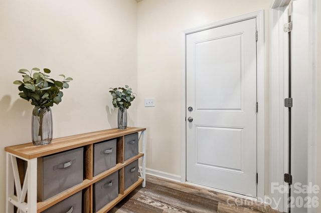 174 E Panther Creek Road, Troutman, NC 28166