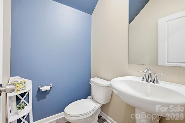 174 E Panther Creek Road, Troutman, NC 28166